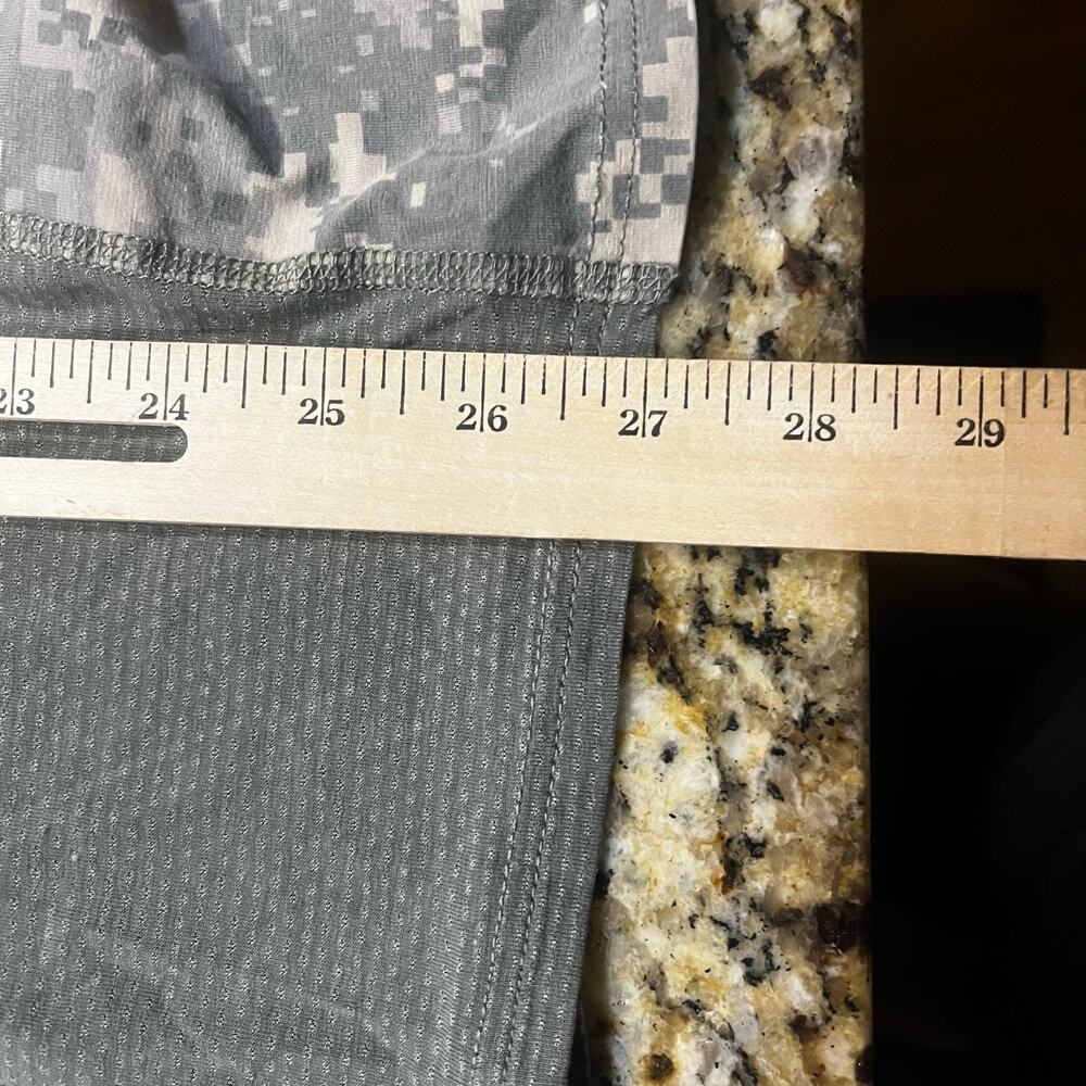 U.S. Army Massif Combat Shirt ACU Digital Camo Men’s M Zipper Pockets - Picture 8 of 8